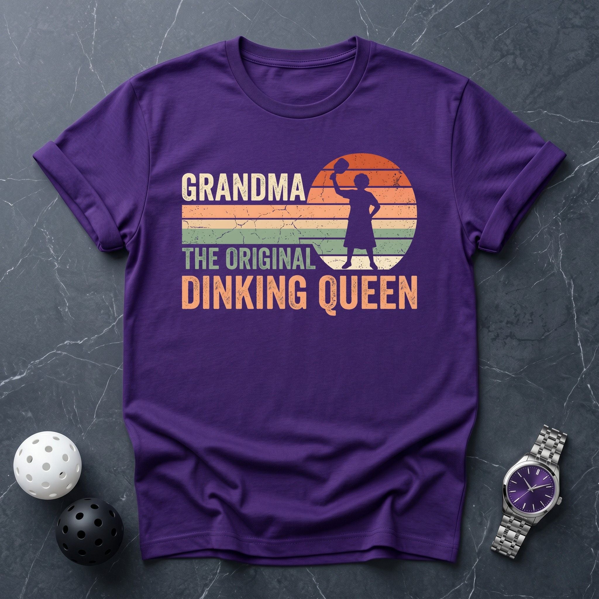 Grandama The Queen Tee - Dink it Shop