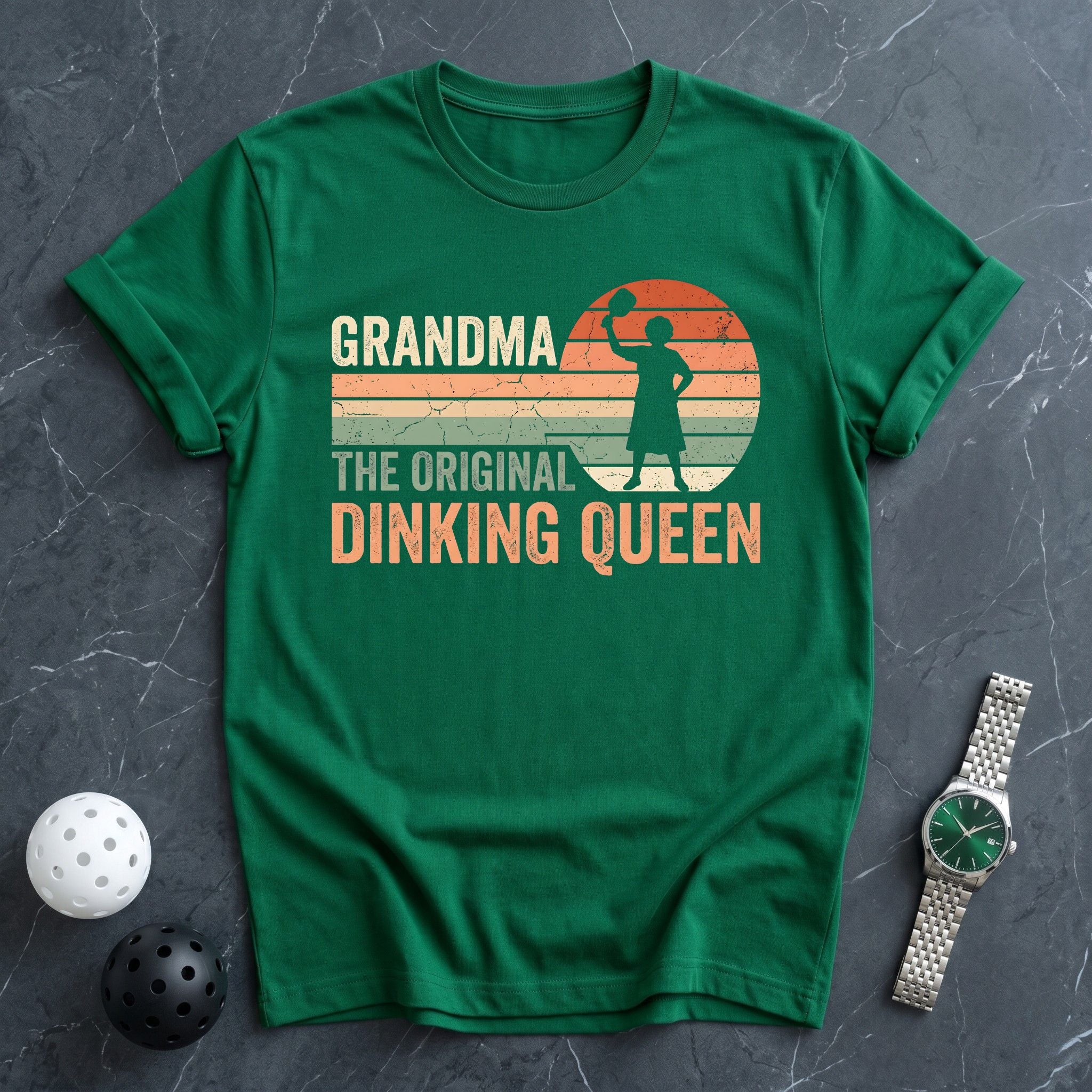 Grandama The Queen Tee - Dink it Shop